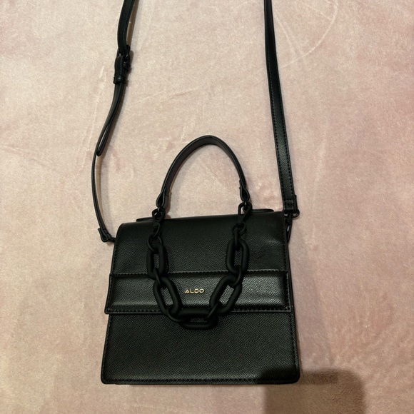 Aldo Chain Crossbody - Picture 2 of 7